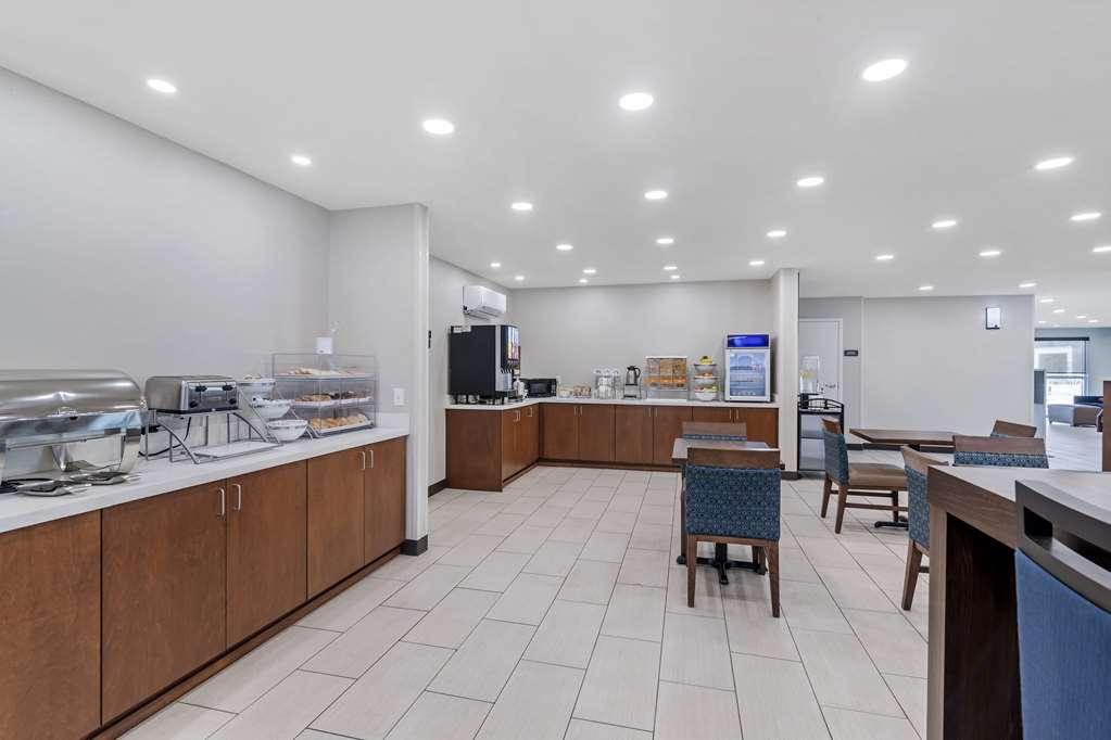 Comfort Inn & Suites Brunswick Restaurante foto